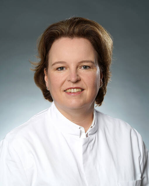 Priv.-Doz. Dr. Juliane Farthmann