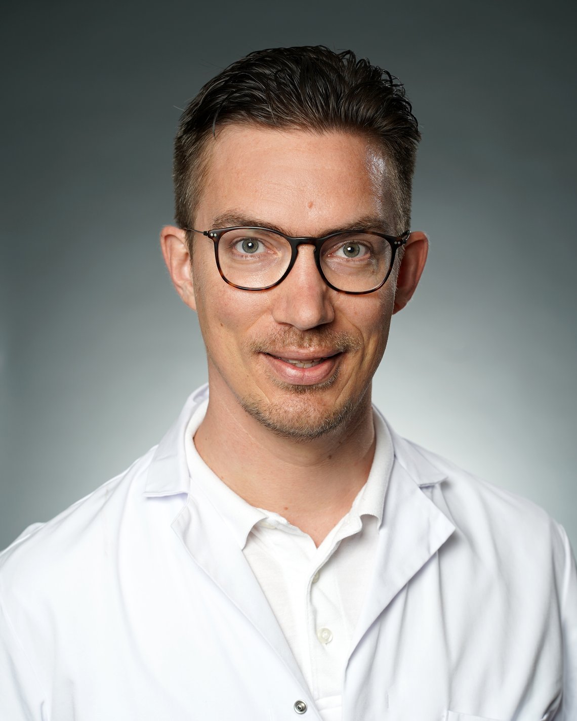 Portrait Dr. Thomas Hübner