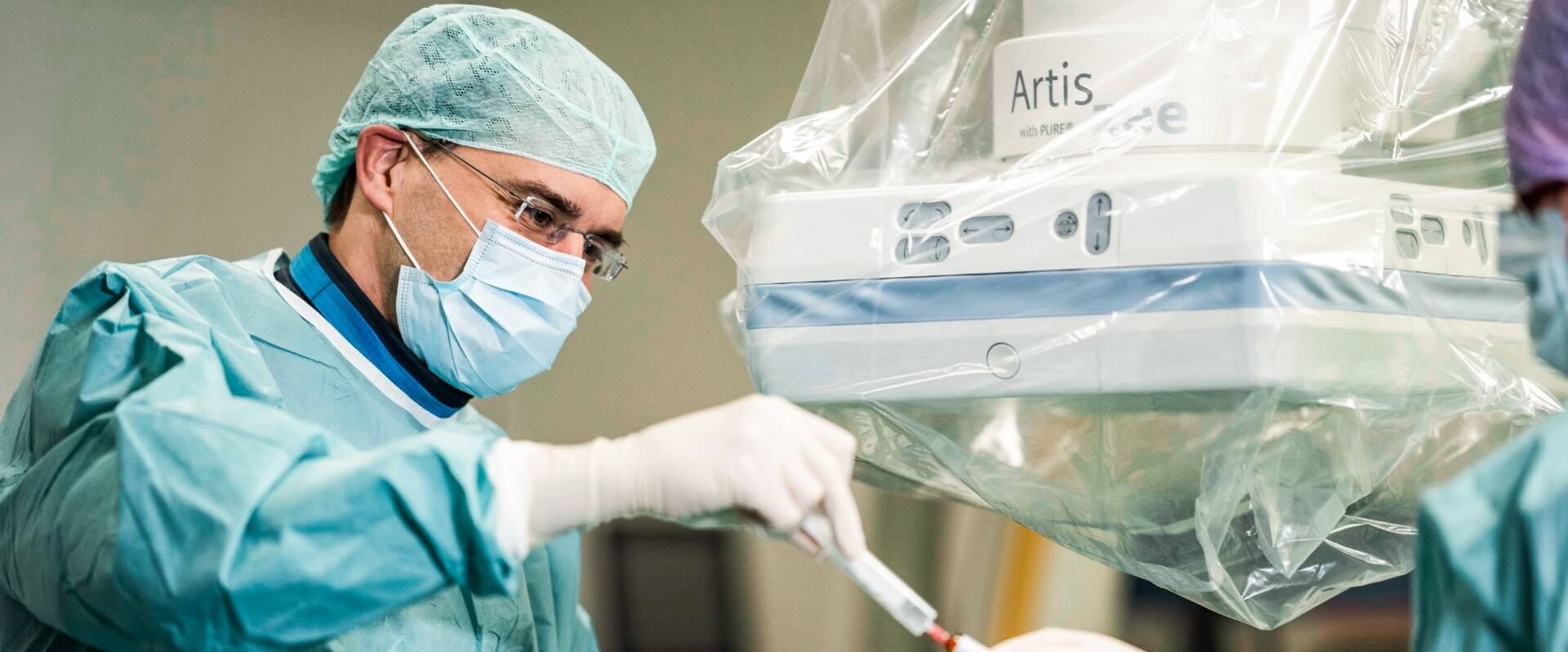 Arzt im Operationssaal