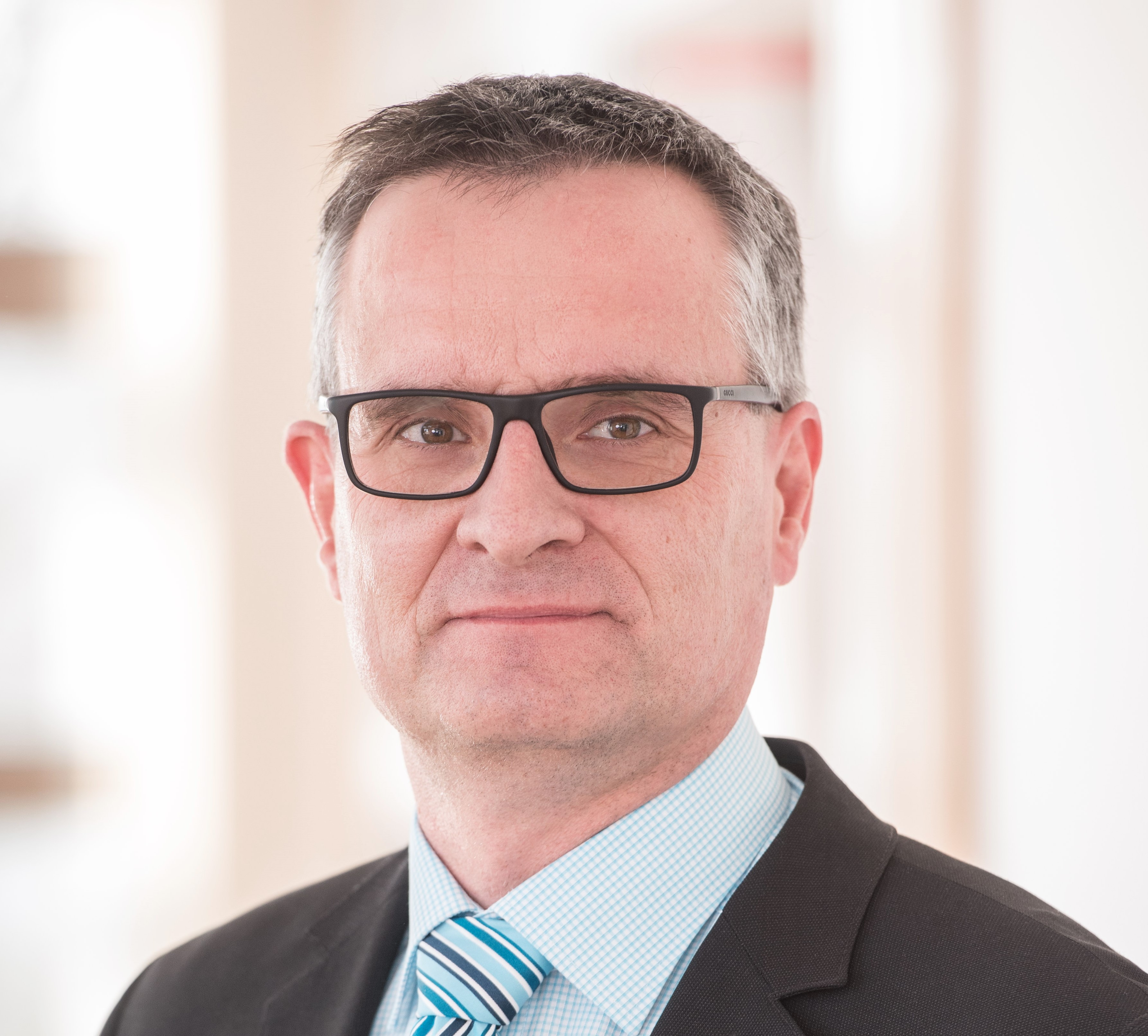 Portrait: Stefan Ries
