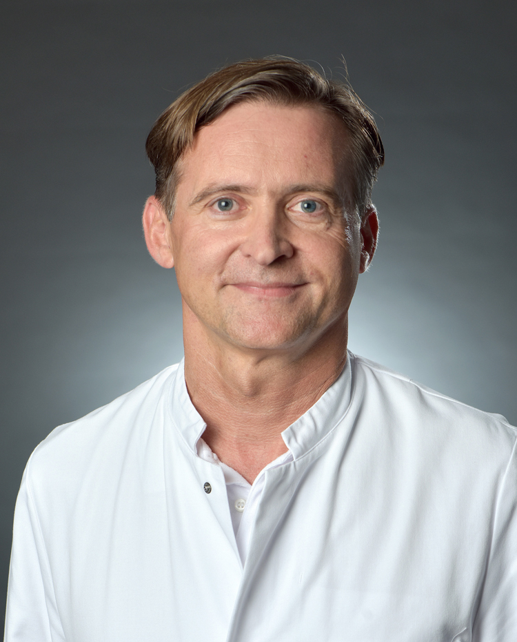 Porträt: Dr. med. Michael Schwenk, Leitender Oberarzt